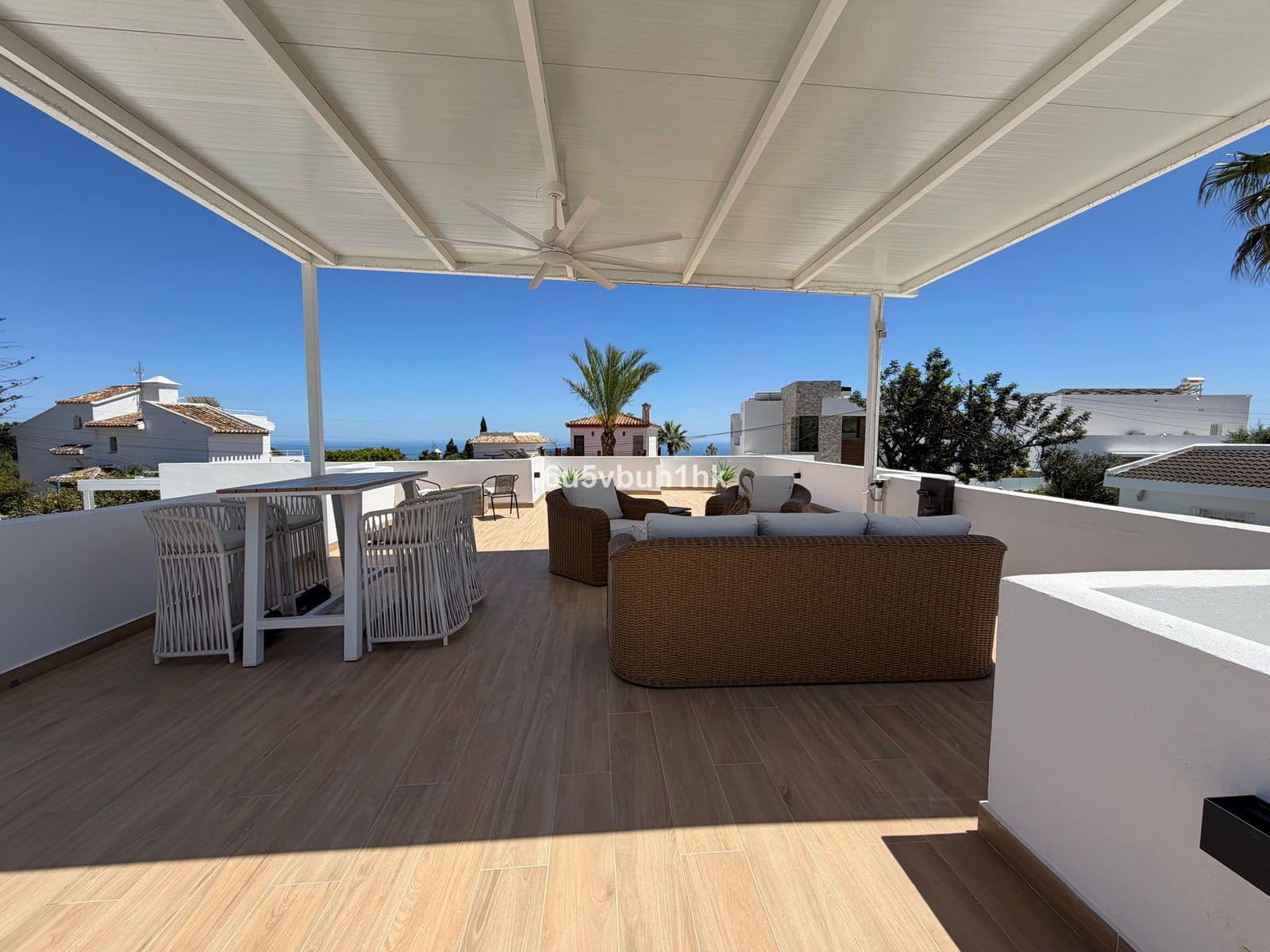 4 sypialnia Willa na sprzedaż w Benalmadena Costa - 1 190 000 € (Ref: 9967425)