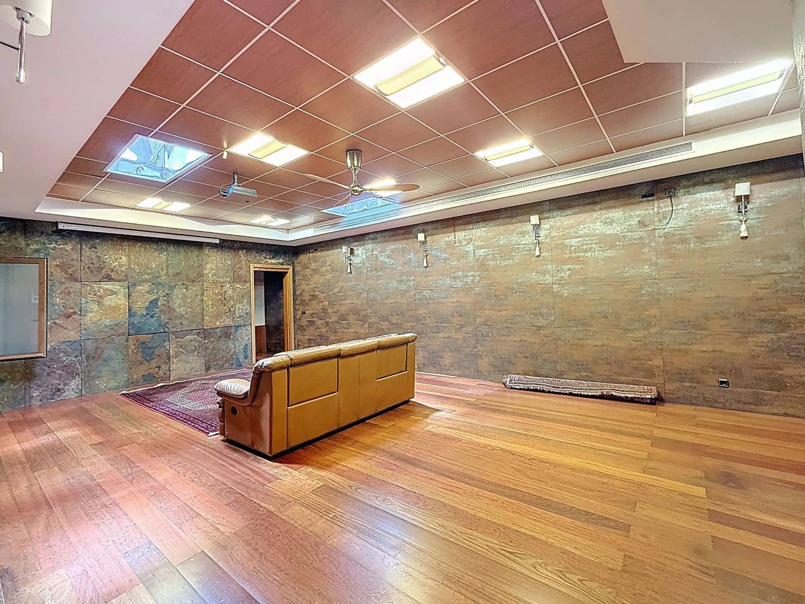 Casa de 5 habitaciones en Málaga ciudad en venta - 845.000 € (Ref: 9967432)