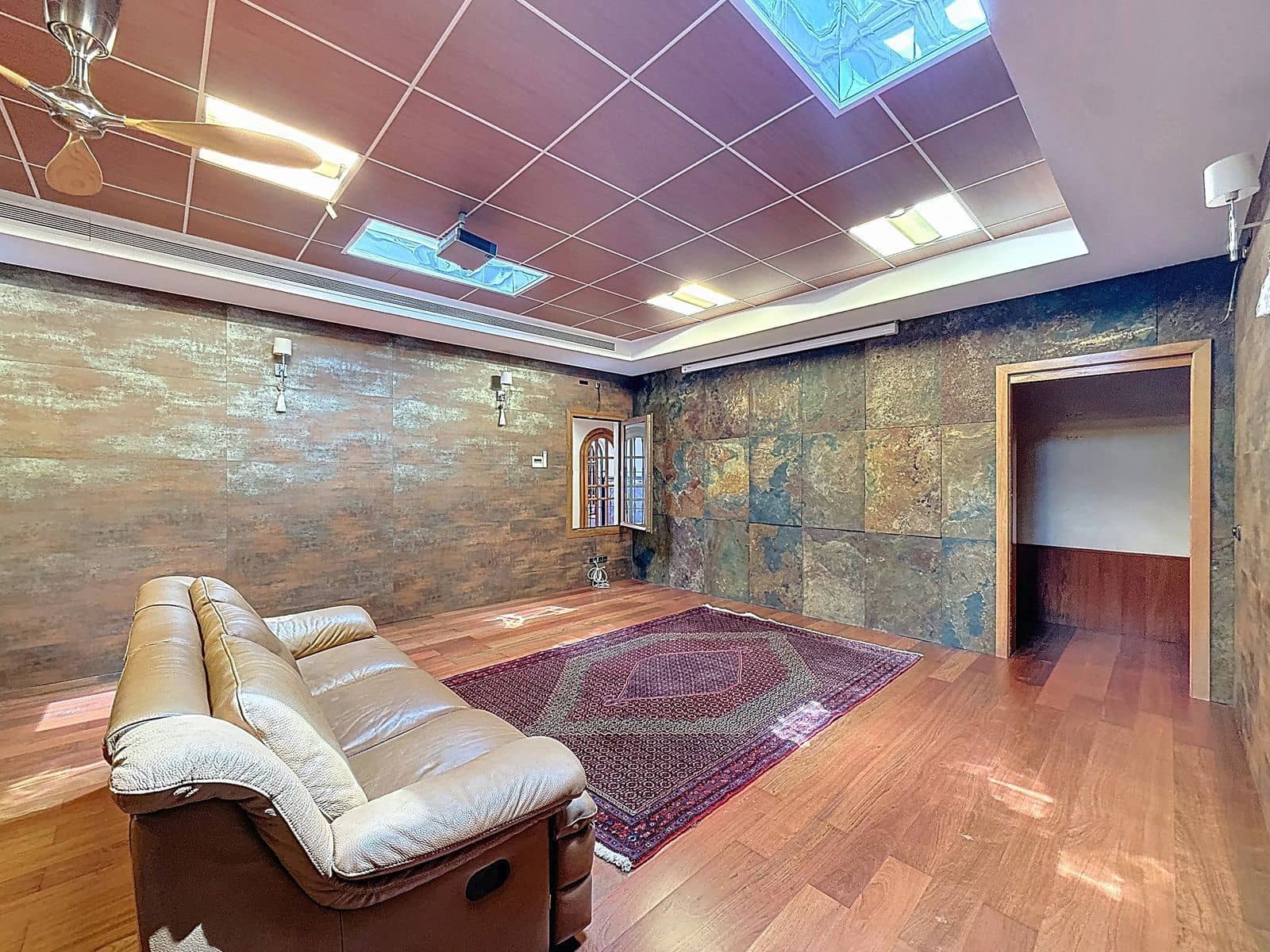 Casa de 5 habitaciones en Málaga ciudad en venta - 845.000 € (Ref: 9967432)