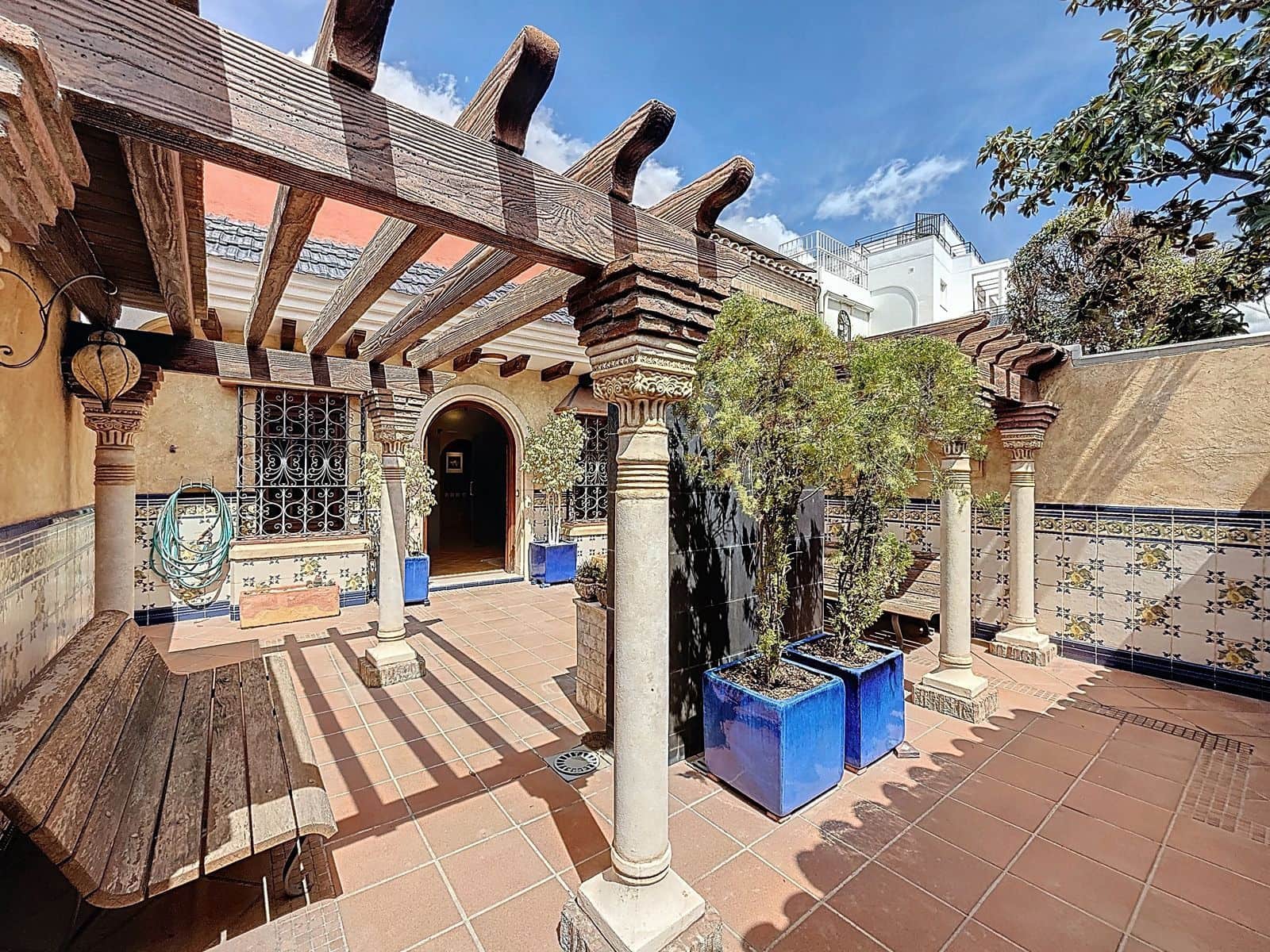 Casa de 5 habitaciones en Málaga ciudad en venta - 845.000 € (Ref: 9967432)
