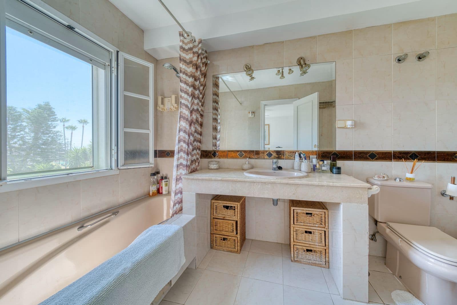 3 soveværelse Byhus til salg i Bel-Air - € 429.995 (Ref: 9967434)
