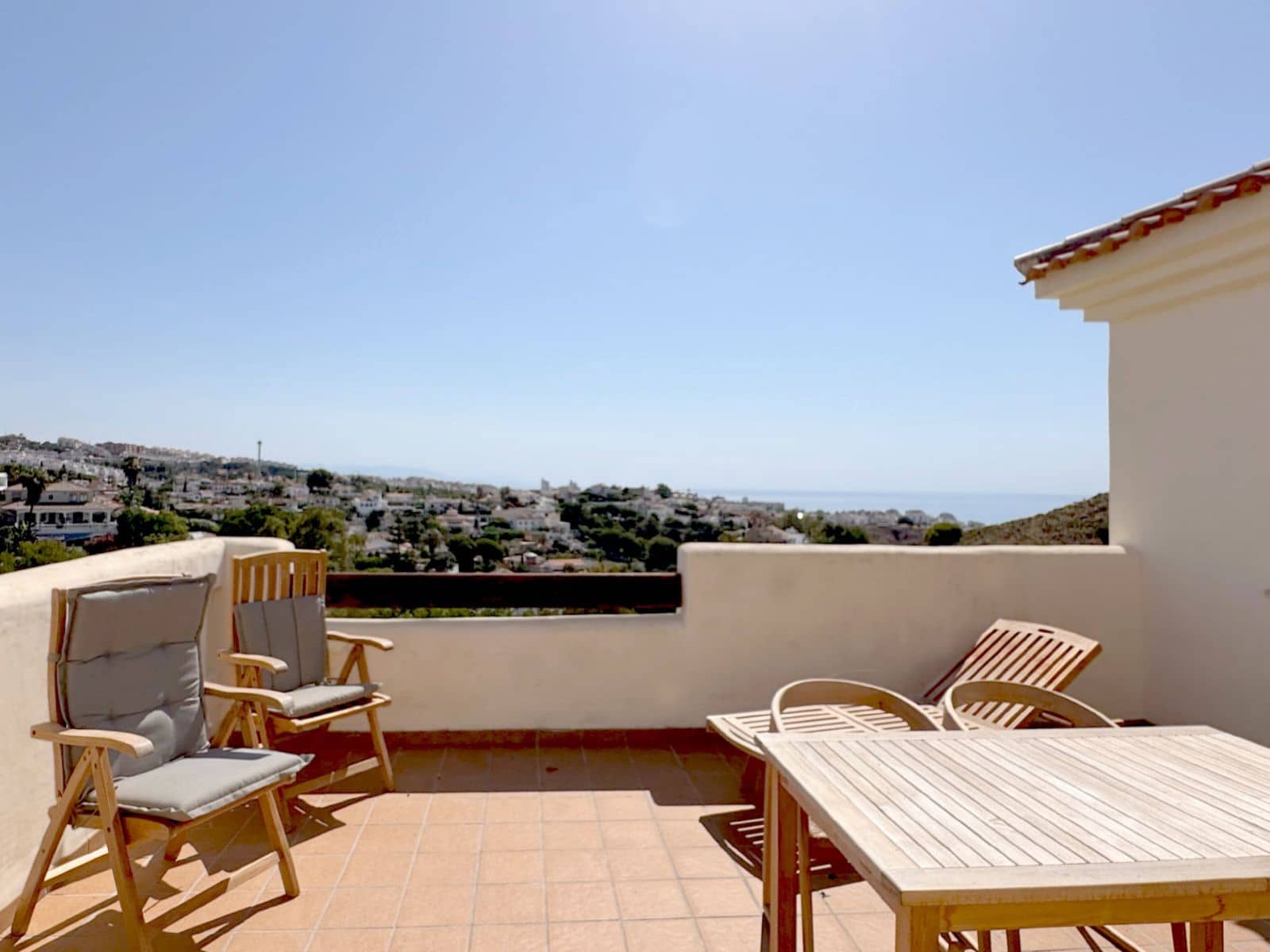 2 soverom Penthouse til salgs i Benalmadena - € 389 000 (Ref: 9967446)