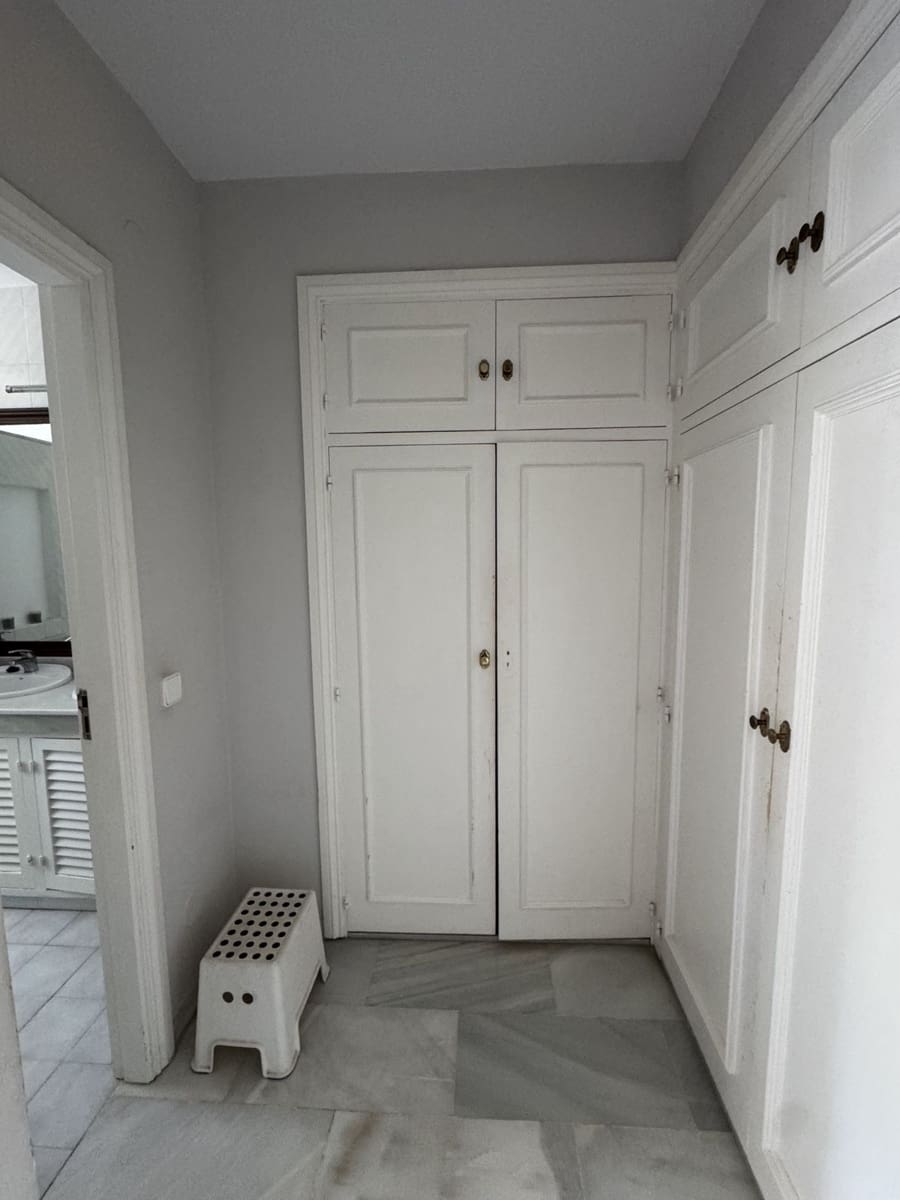 3 bedroom Semi-detached Villa for sale in Calahonda - € 670,000 (Ref: 9967447)