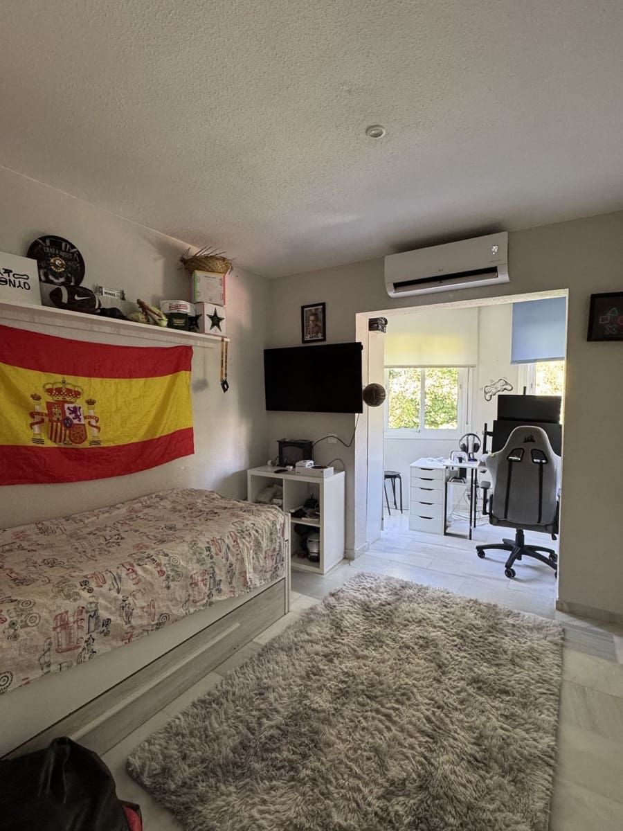3 bedroom Semi-detached Villa for sale in Calahonda - € 670,000 (Ref: 9967447)