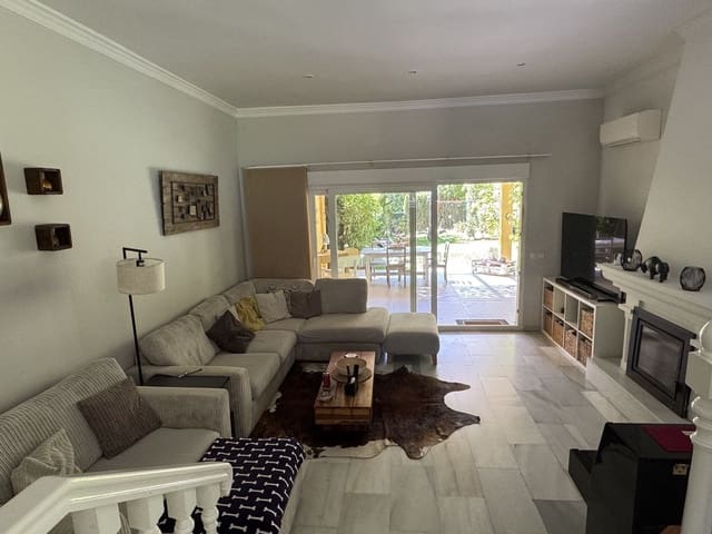 3 Zimmer Doppelhaus zu verkaufen in Calahonda, Mijas - 670.000 € (Ref: 9967447)