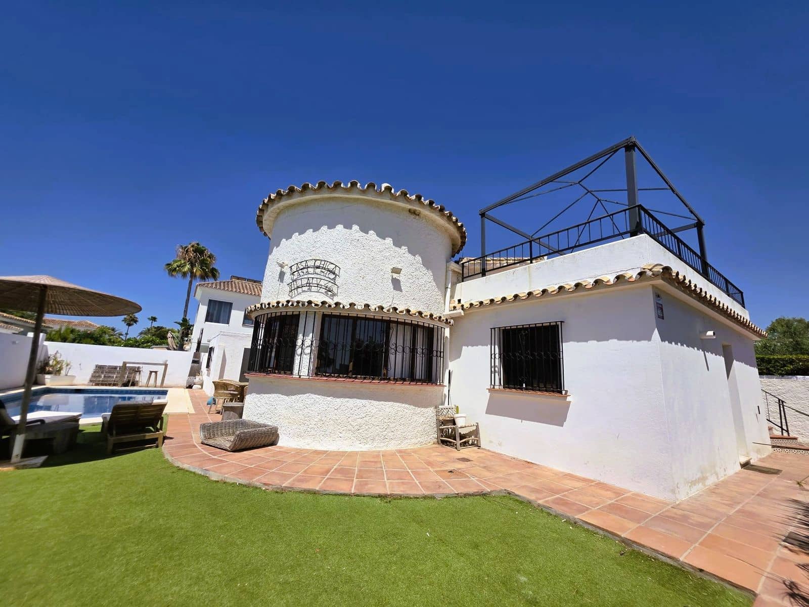 3 camera da letto Villa in vendita in Estepona - 1.200.000 € (Rif: 9967448)