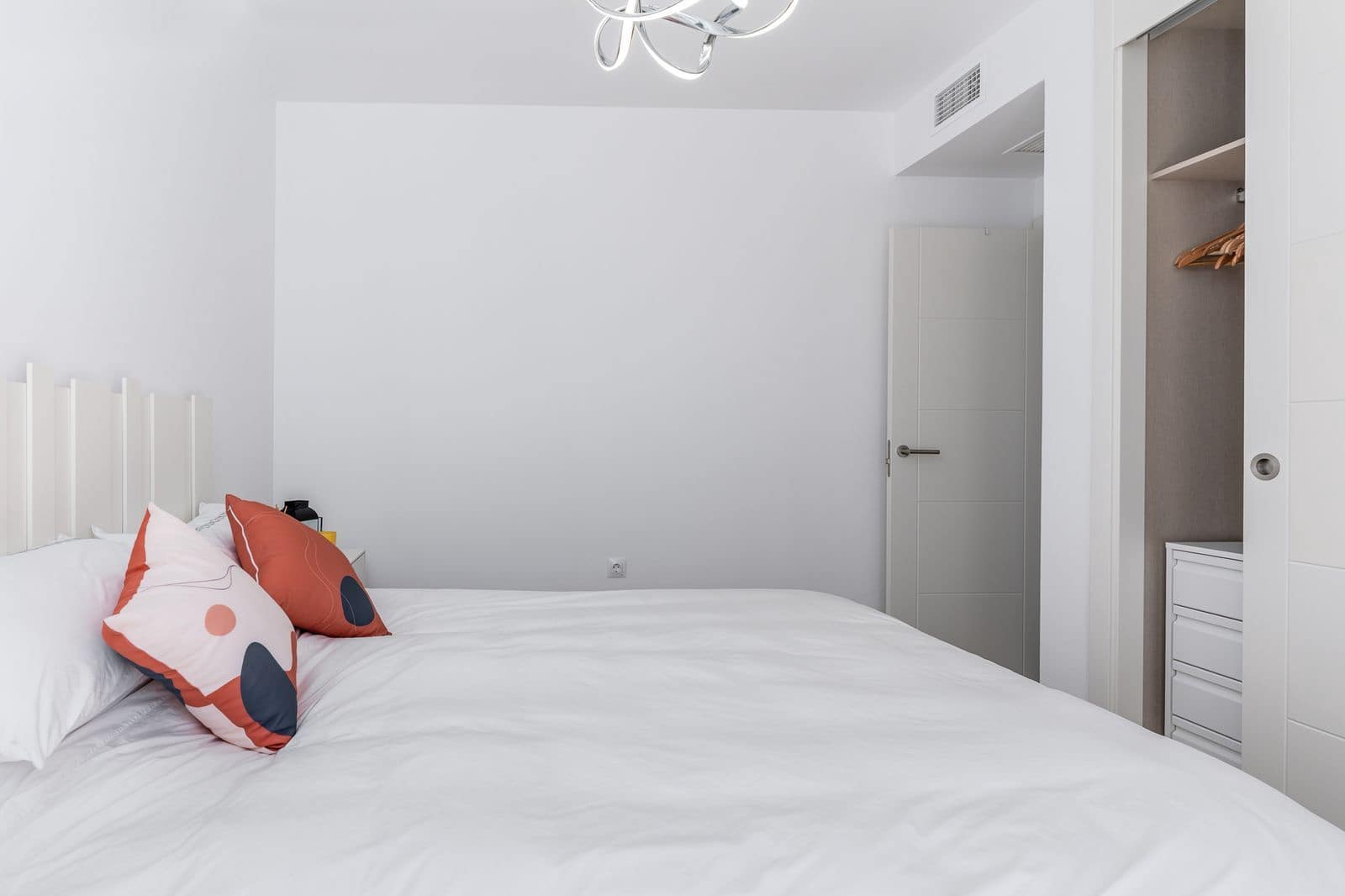 4 chambre Penthouse à vendre à Nueva Andalucia - 1 149 000 € (Ref: 9967451)
