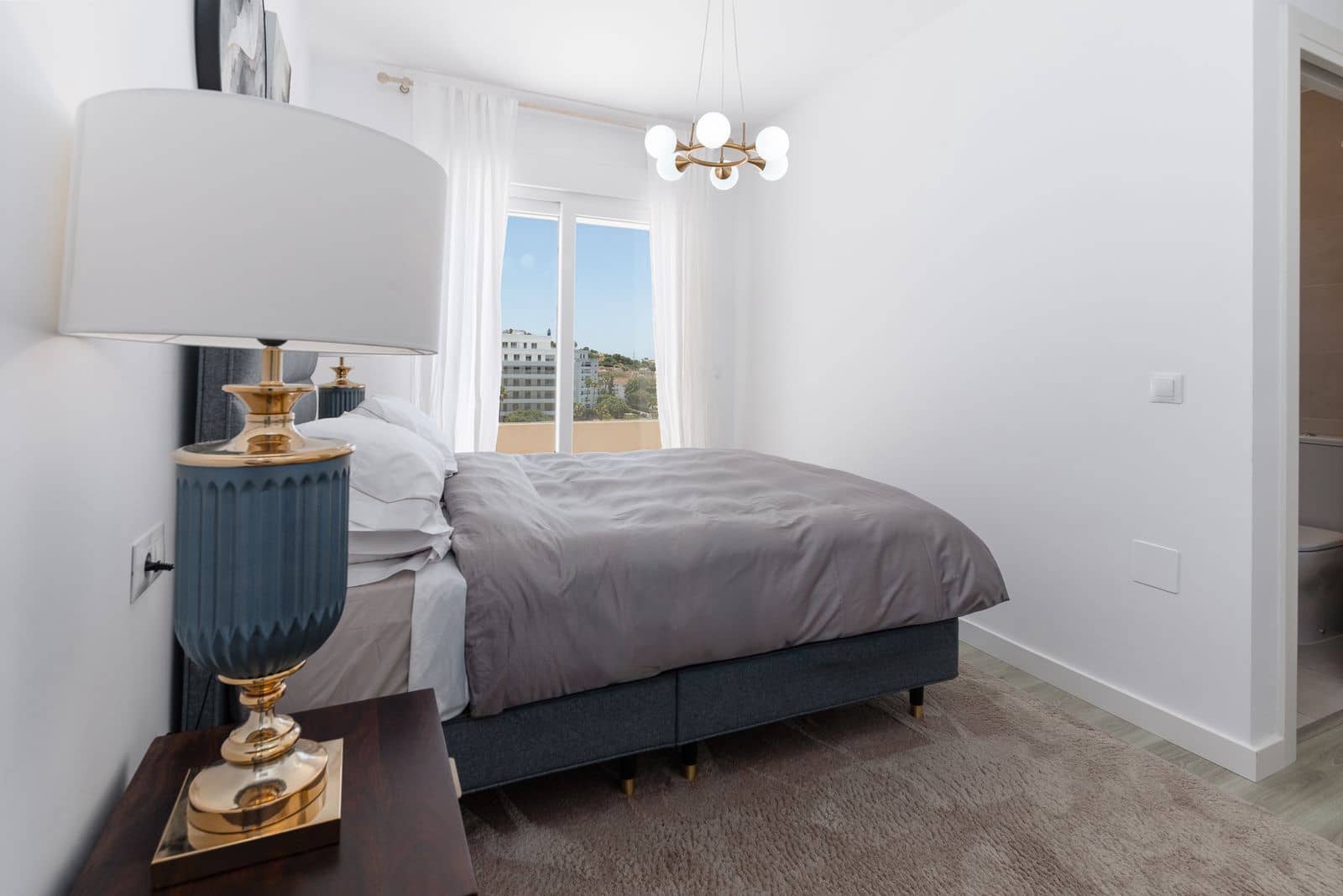 4 chambre Penthouse à vendre à Nueva Andalucia - 1 149 000 € (Ref: 9967451)