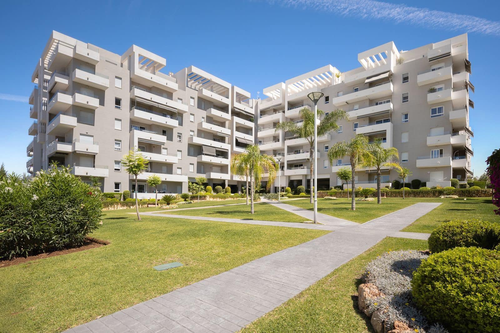 4 chambre Penthouse à vendre à Nueva Andalucia - 1 149 000 € (Ref: 9967451)