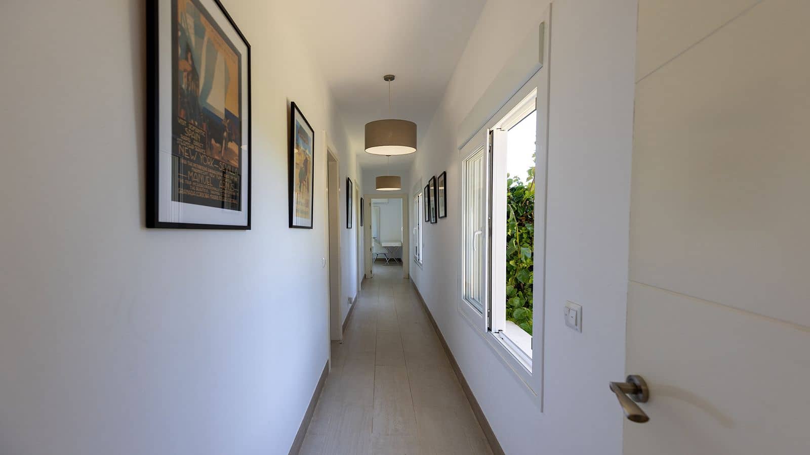4 soverom Villa til salgs i Manilva - € 1 100 000 (Ref: 9967453)