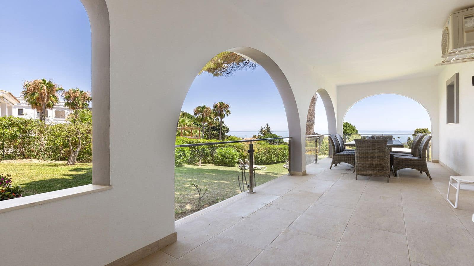 4 soverom Villa til salgs i Manilva - € 1 100 000 (Ref: 9967453)