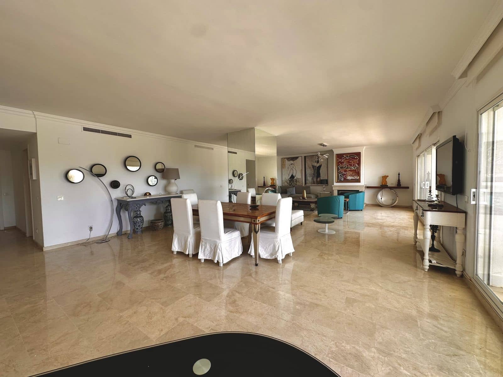 5 makuuhuone Kattohuoneisto myytävänä paikassa Marbella - 1 400 000 € (Ref: 9967455)