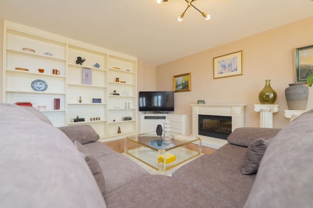 2 quarto Penthouse para venda em Torremolinos - 790 000 € (Ref: 9967460)