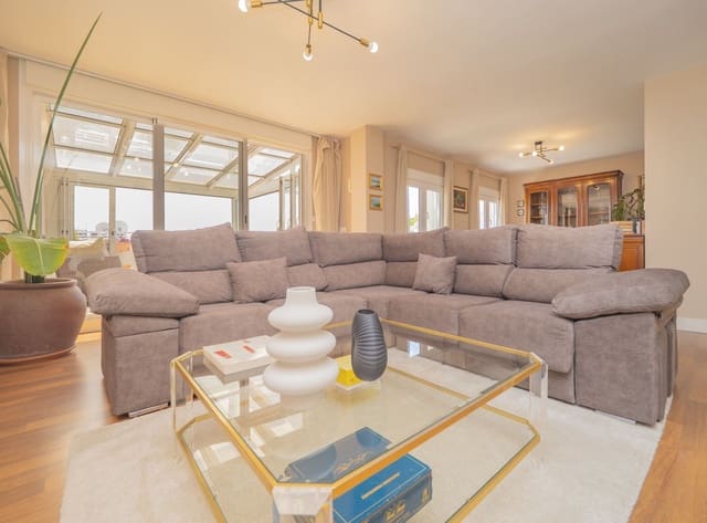2 quarto Penthouse para venda em Torremolinos - 790 000 € (Ref: 9967460)