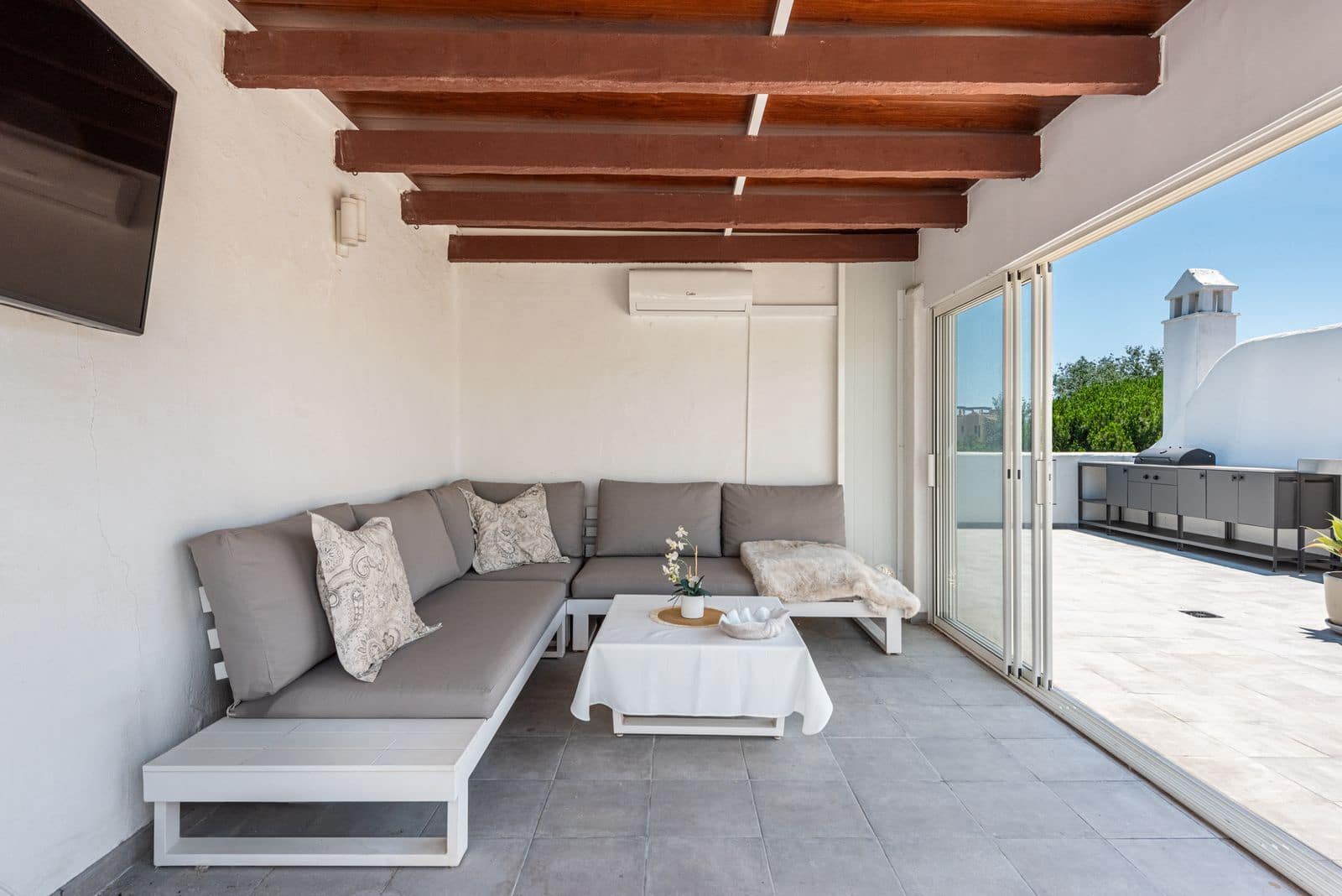 2 soveværelse Penthouse til salg i Estepona - € 580.000 (Ref: 9967469)