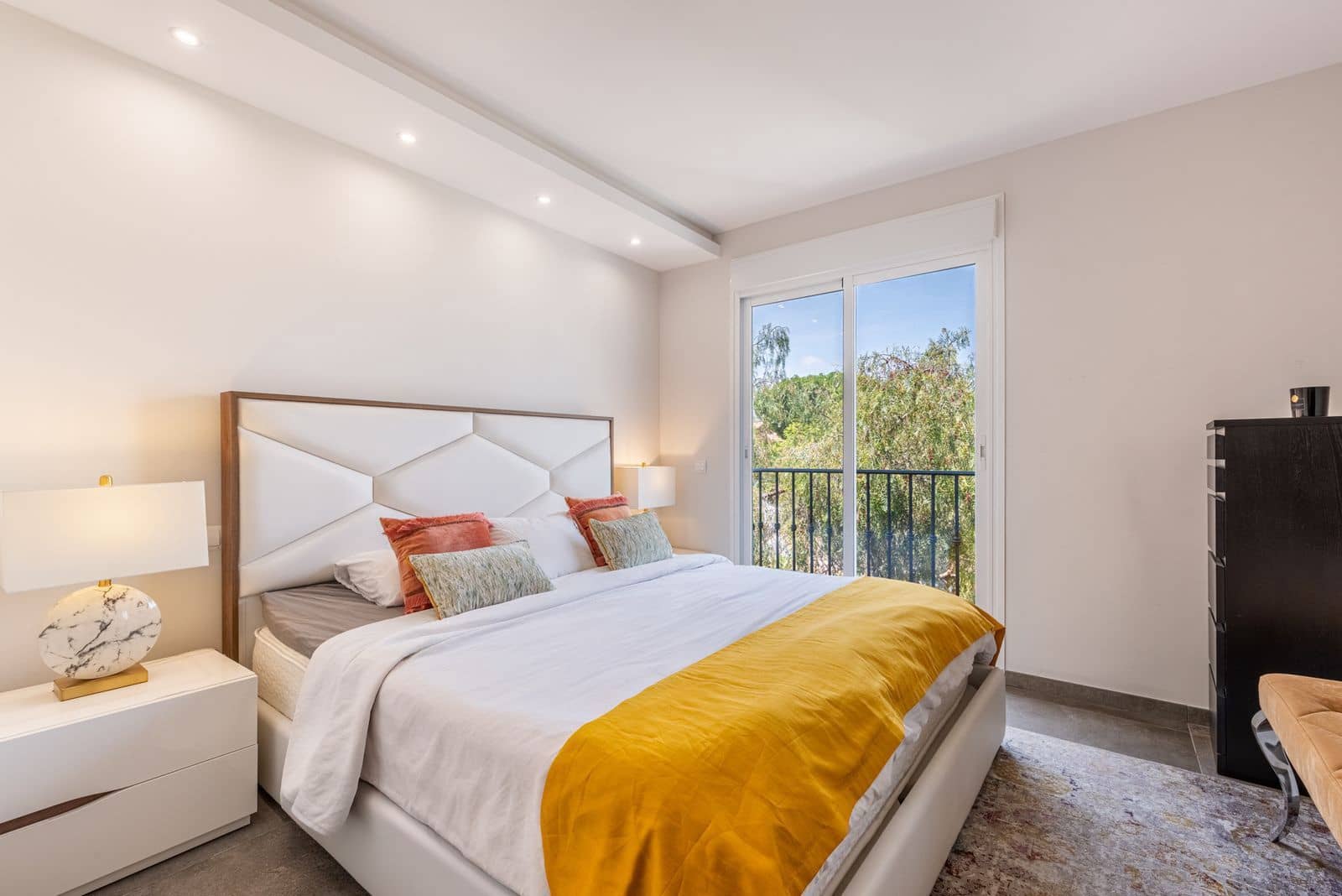2 soveværelse Penthouse til salg i Estepona - € 580.000 (Ref: 9967469)