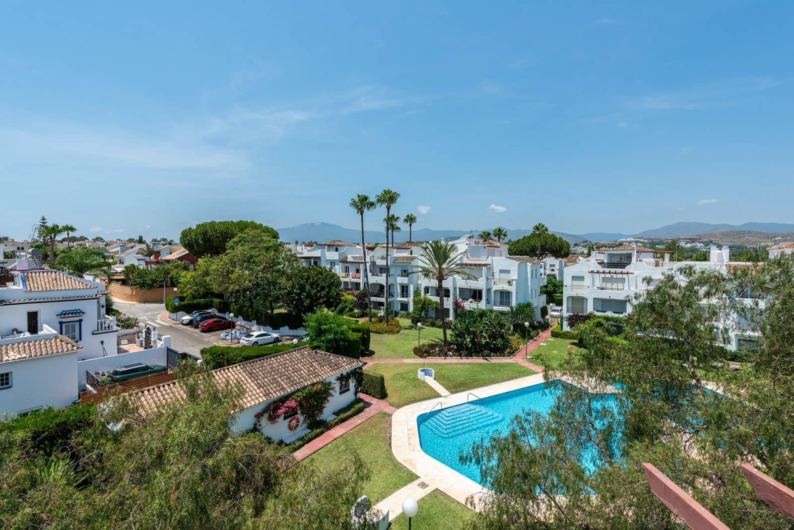 2 soveværelse Penthouse til salg i Estepona - € 580.000 (Ref: 9967469)