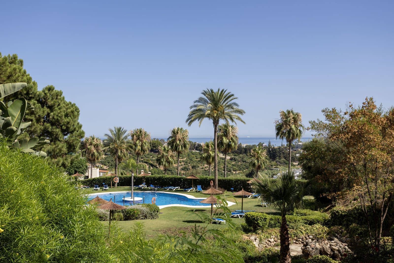 Apartamento de 3 habitaciones en New Golden Mile en venta - 395.000 € (Ref: 9967473)