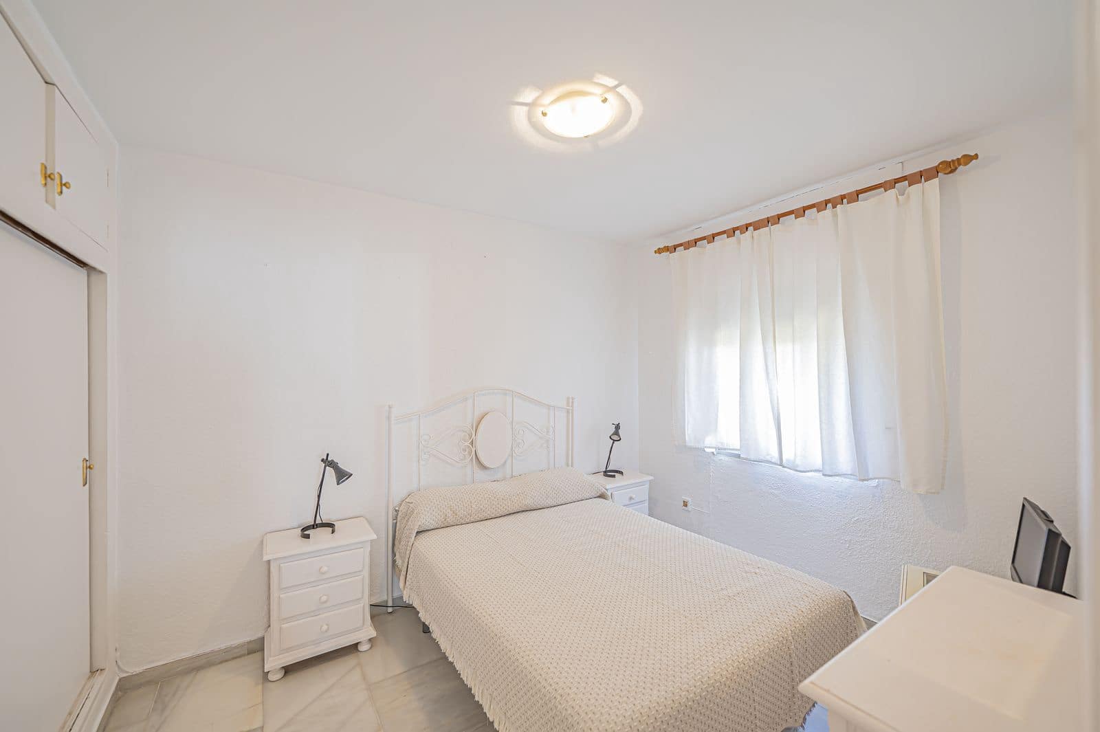 3 bedroom Villa for sale in Nueva Andalucia - € 1,070,000 (Ref: 9967474)