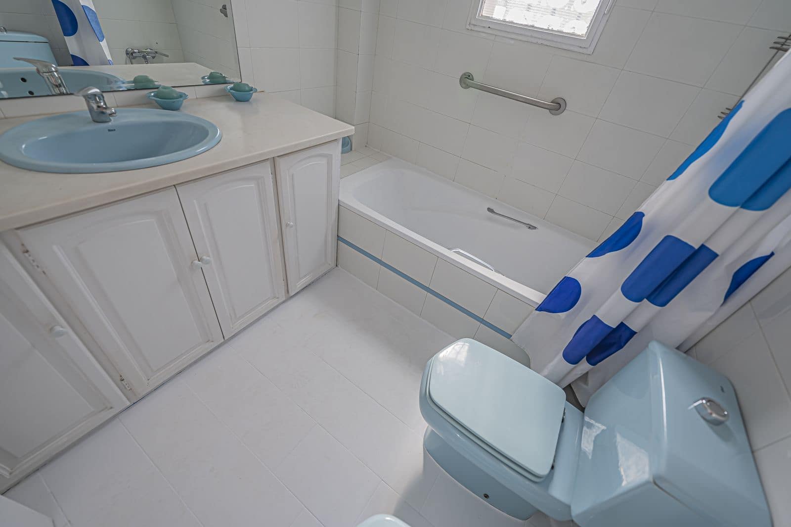 3 bedroom Villa for sale in Nueva Andalucia - € 1,070,000 (Ref: 9967474)
