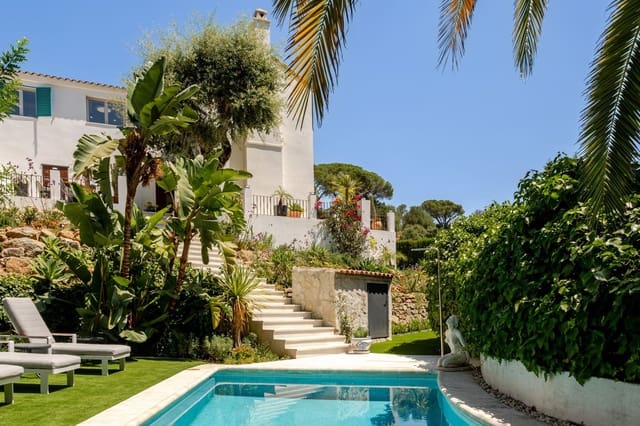 5 soveværelse Villa til salg i El Madroñal, Benahavís - € 2.950.000 (Ref: 9967477)