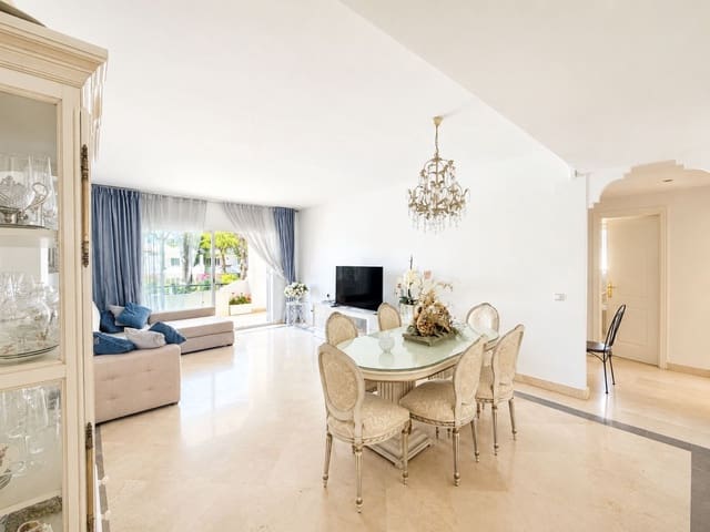 3 slaapkamer Appartement te koop in New Golden Mile, Estepona - € 800.000 (Ref: 9967484)