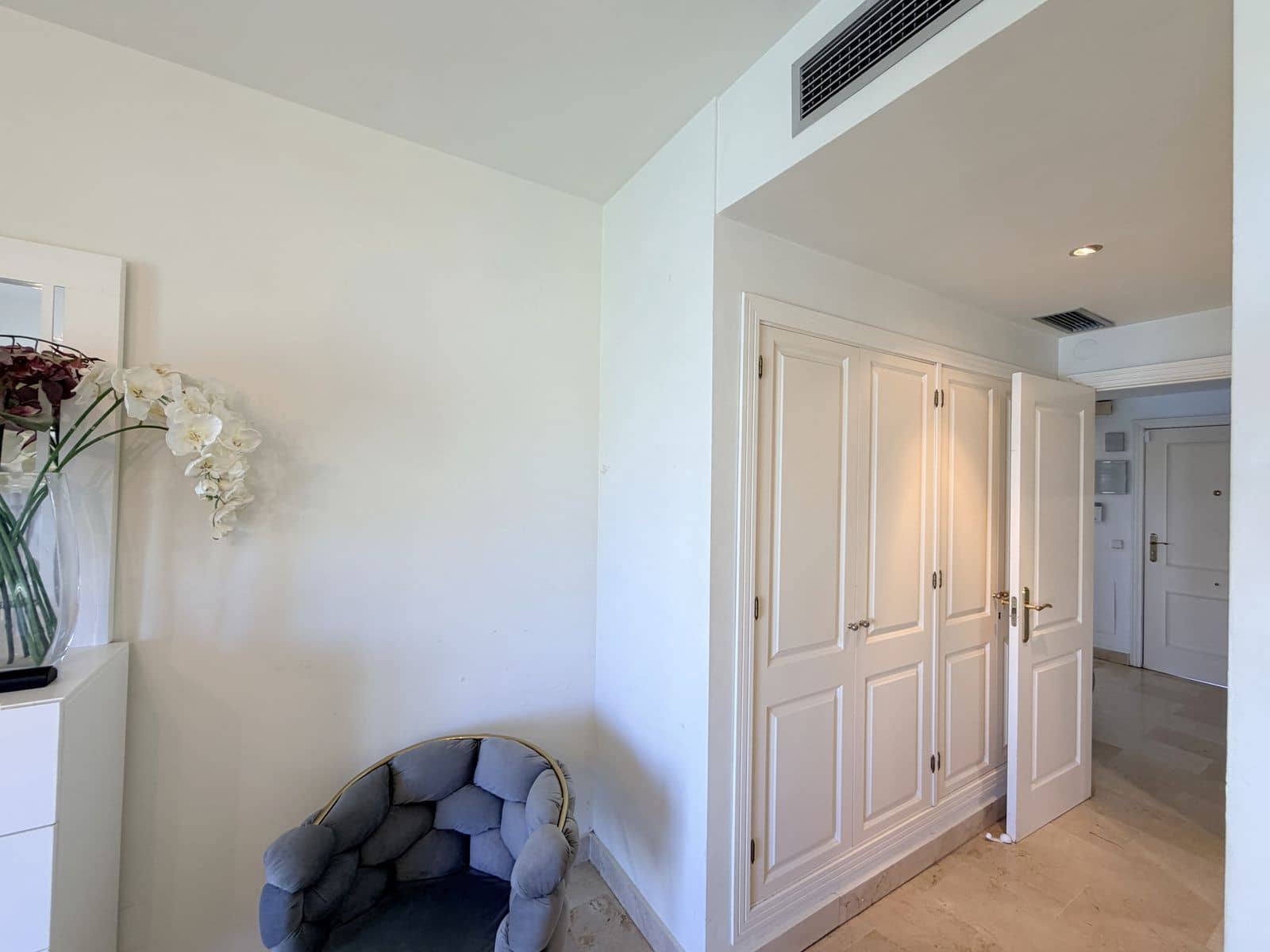 3 quarto Apartamento para venda em New Golden Mile - 800 000 € (Ref: 9967484)