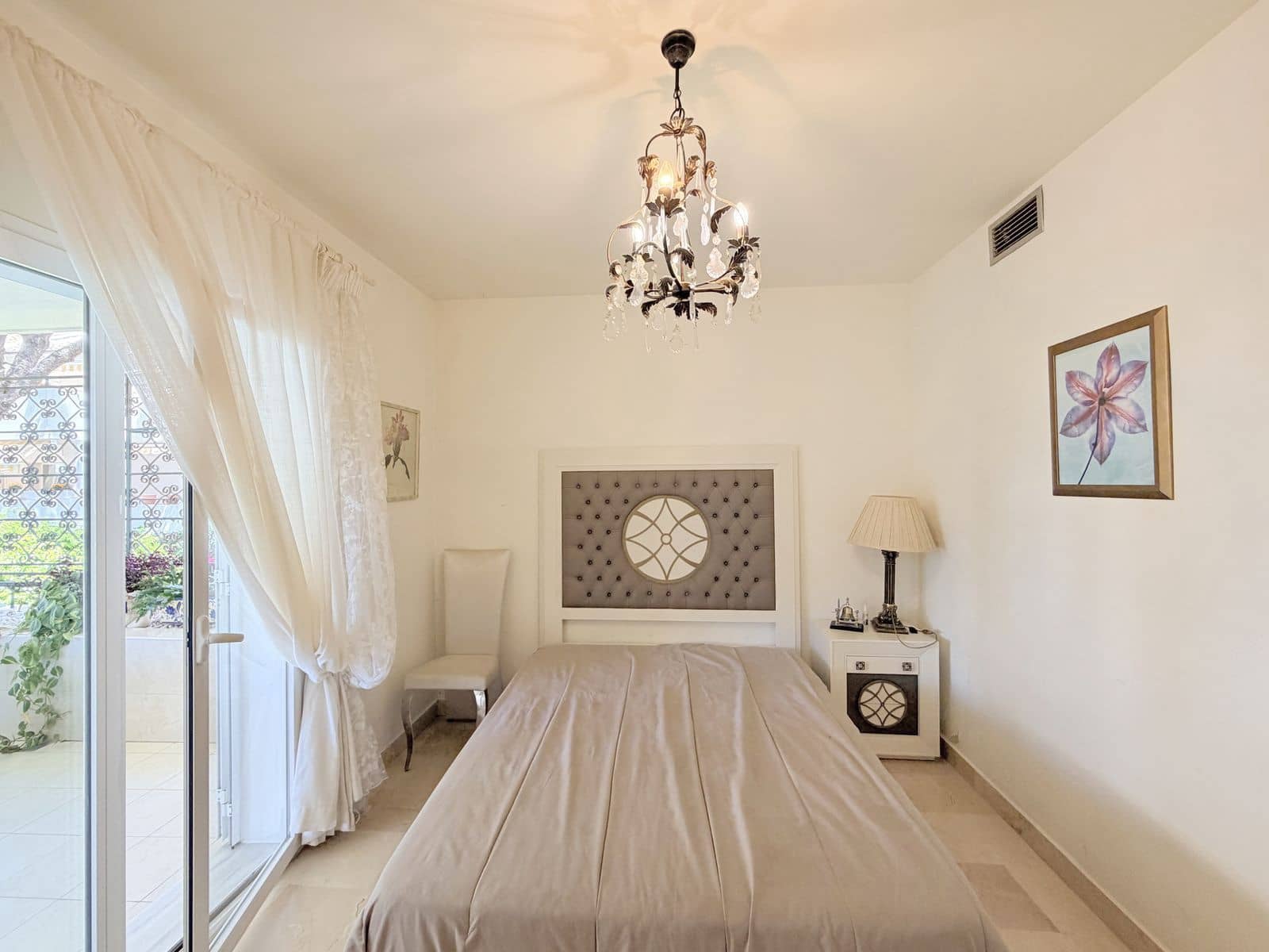 3 quarto Apartamento para venda em New Golden Mile - 800 000 € (Ref: 9967484)