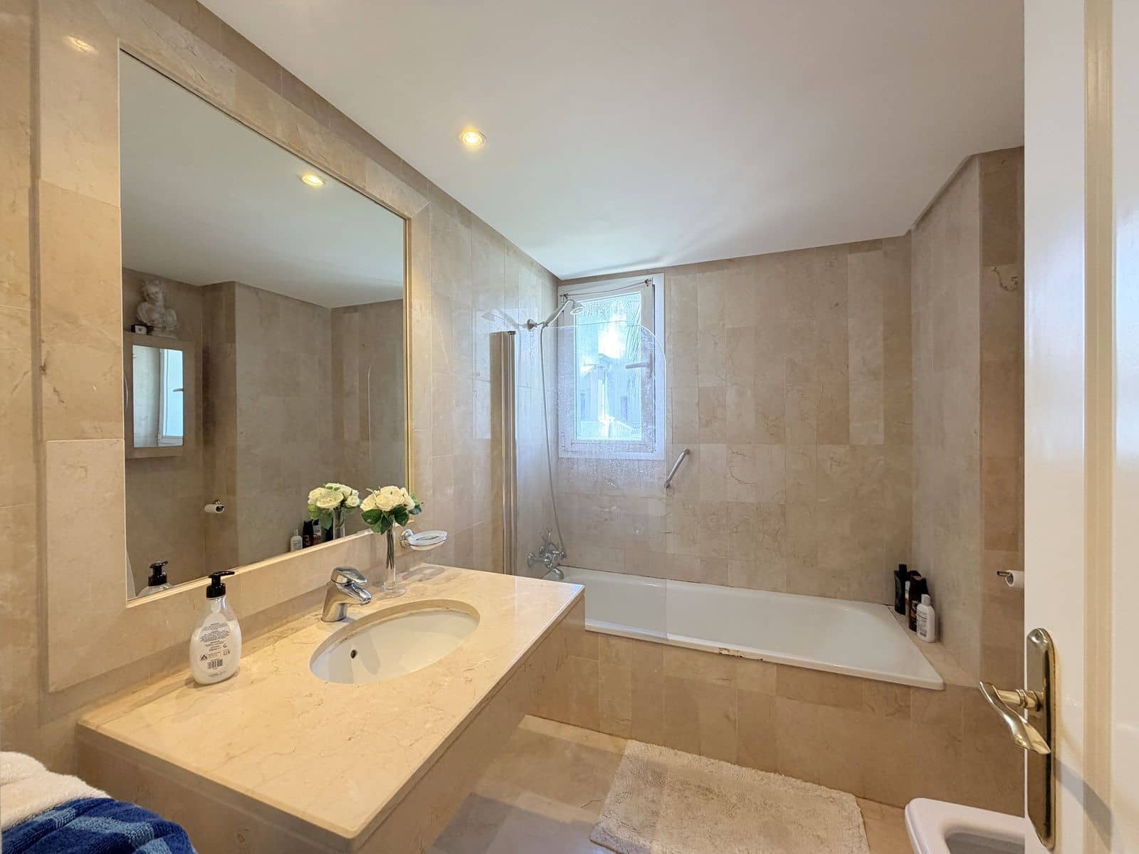 3 quarto Apartamento para venda em New Golden Mile - 800 000 € (Ref: 9967484)