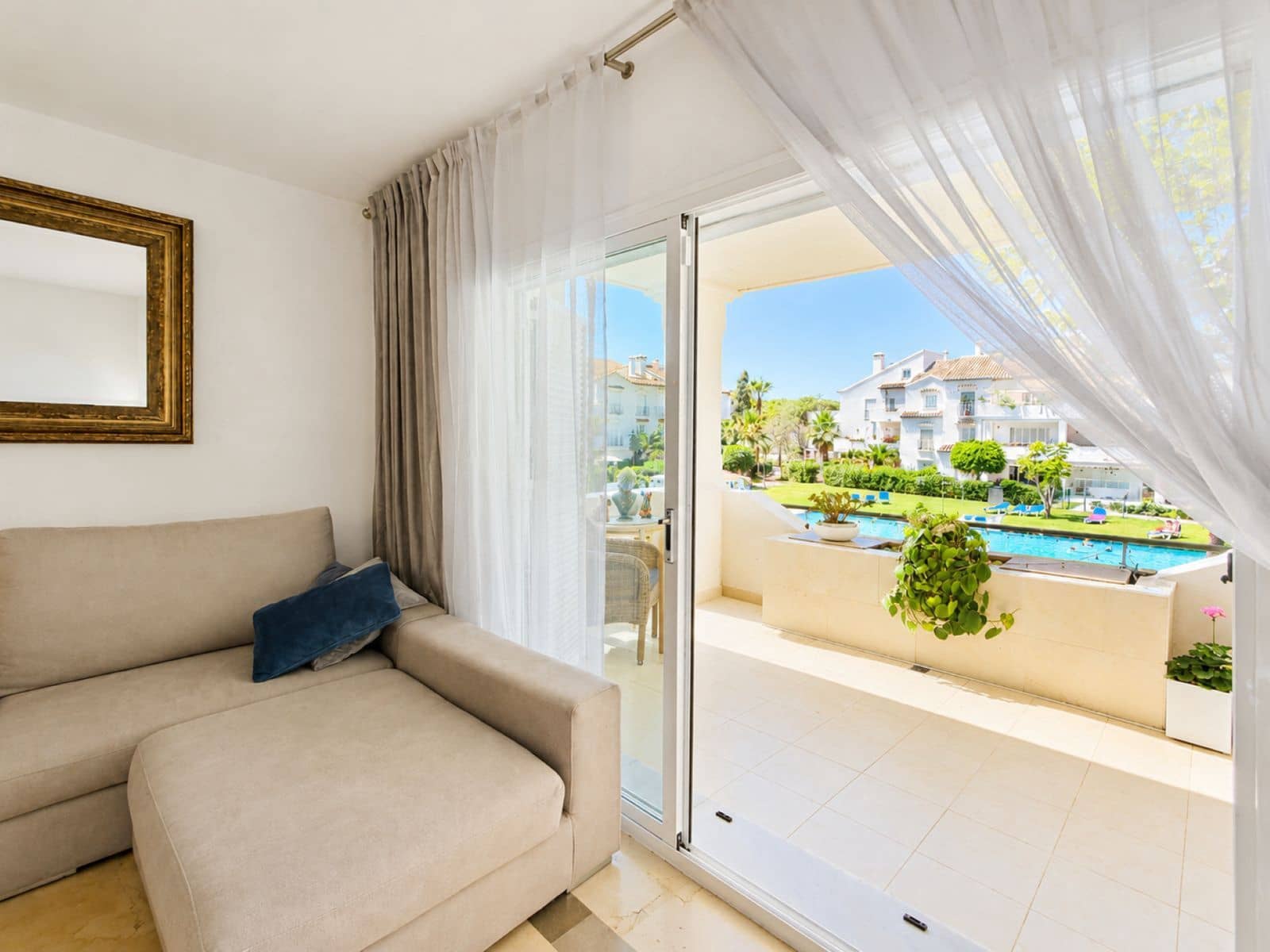 3 quarto Apartamento para venda em New Golden Mile - 800 000 € (Ref: 9967484)