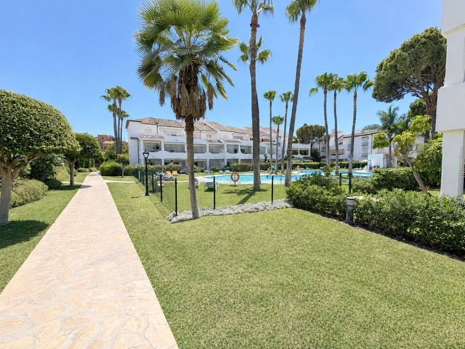 3 quarto Apartamento para venda em New Golden Mile - 800 000 € (Ref: 9967484)