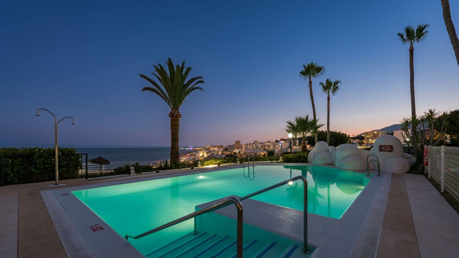 Apartamento de 4 habitaciones en Torremolinos en venta - 2.650.000 € (Ref: 9967488)