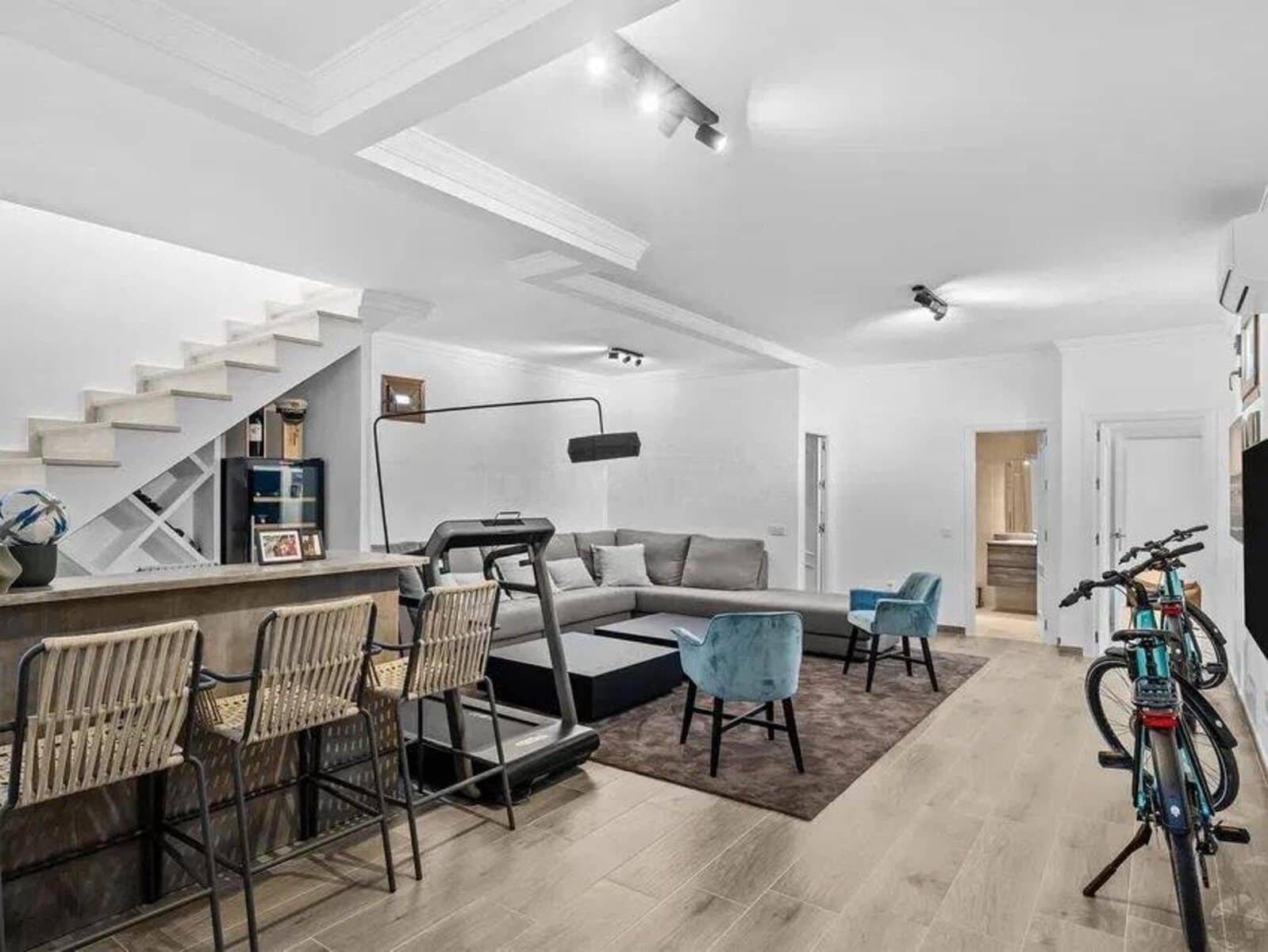 4 chambre Villa/Maison à vendre à New Golden Mile - 1 165 000 € (Ref: 9967490)