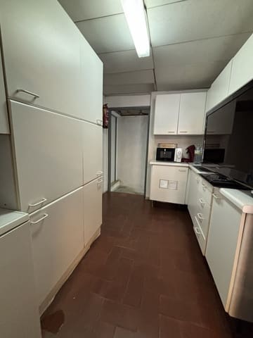 Kommersiell til salgs i Marbella - € 1 500 000 (Ref: 9967497)