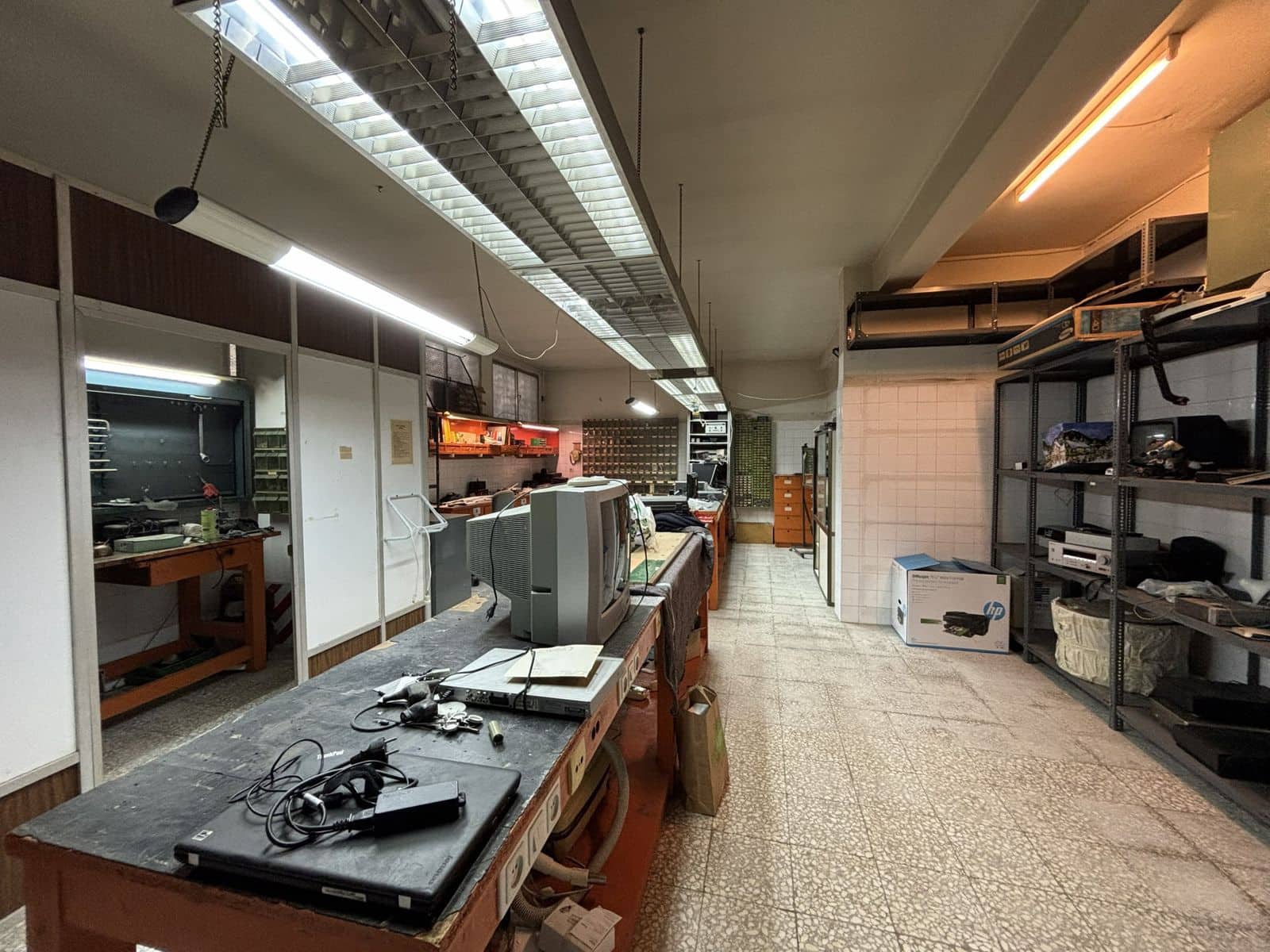 Kommersiell til salgs i Marbella - € 1 500 000 (Ref: 9967497)