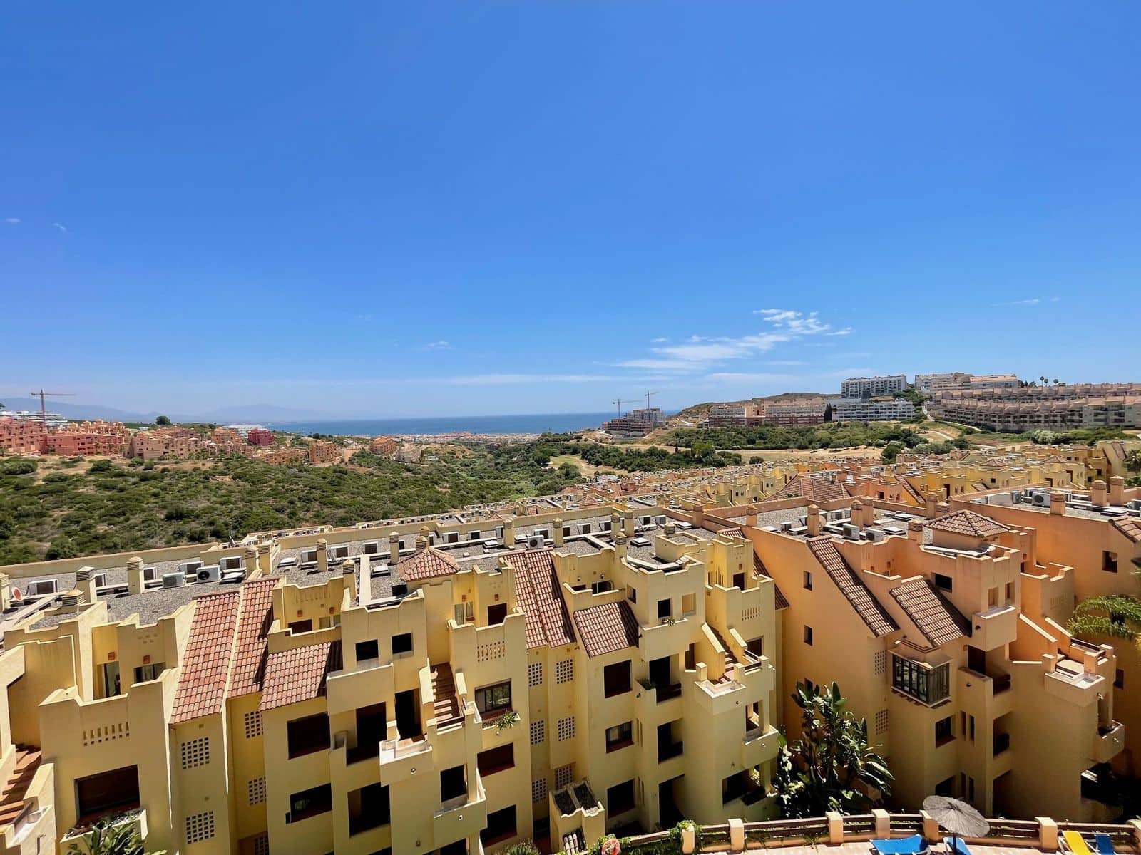 2 soverom Penthouse til salgs i Manilva - € 285 000 (Ref: 9967498)