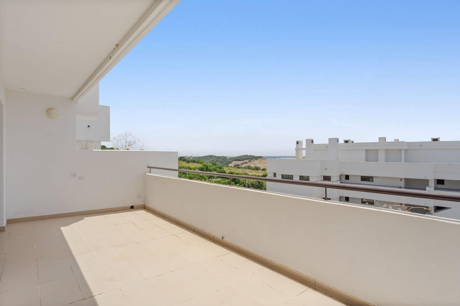 2 soveværelse Lejlighed til salg i Estepona - € 295.000 (Ref: 9967500)