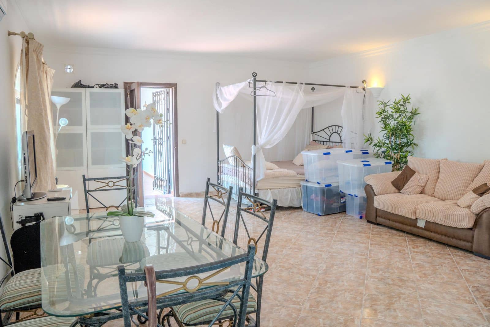 6 Zimmer Villa zu verkaufen in Benahavis - 2.400.000 € (Ref: 9967501)