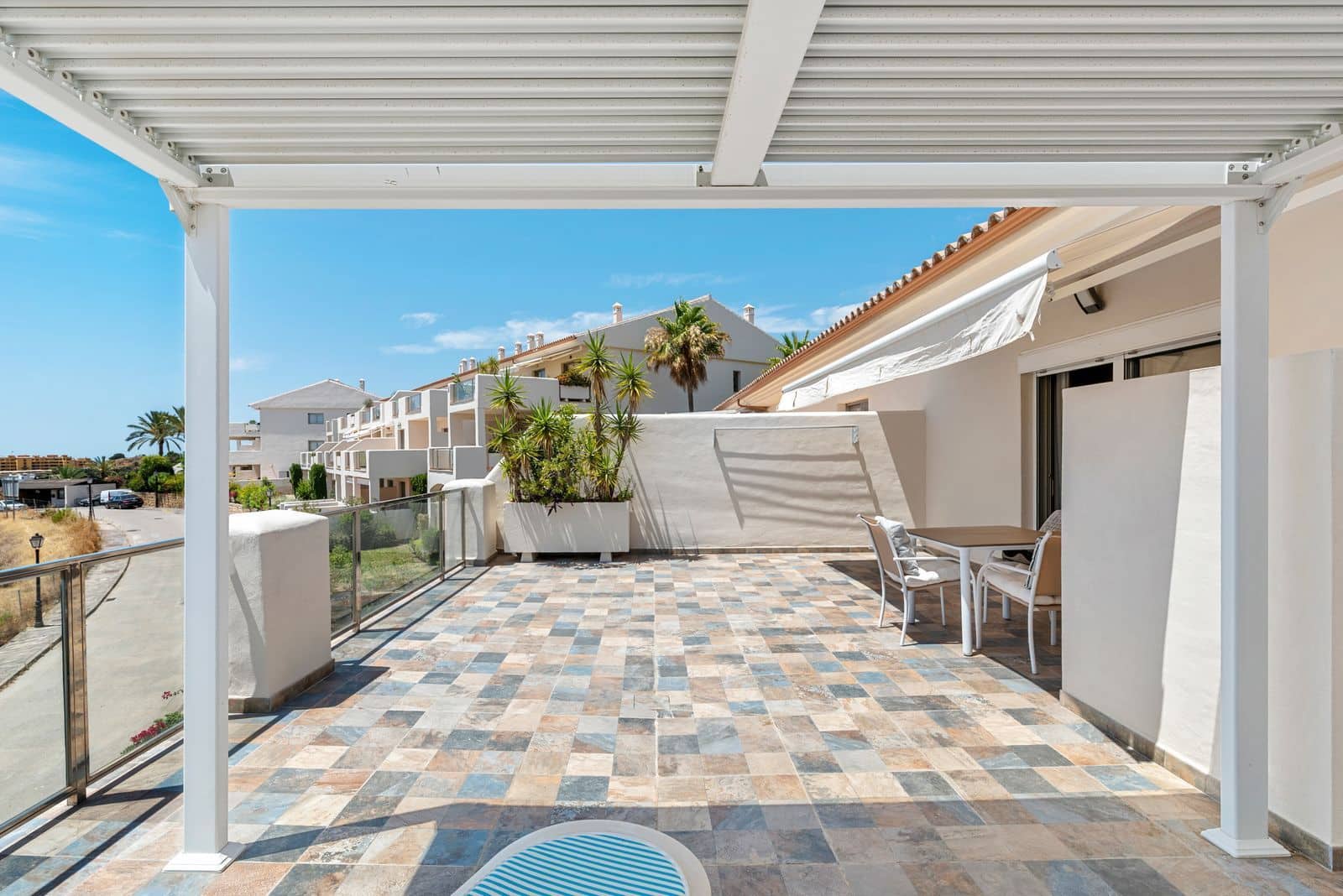 2 quarto Penthouse para venda em New Golden Mile - 460 000 € (Ref: 9967505)