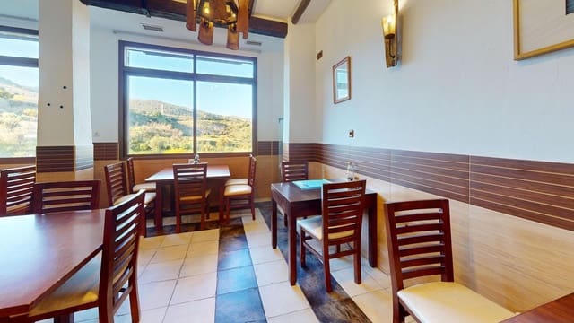 Restaurant/Bar til salg i Benalmádena - € 800.000 (Ref: 9967507)