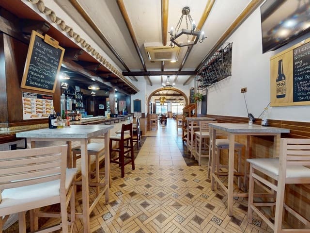 Restaurant/Bar til salg i Benalmádena - € 800.000 (Ref: 9967507)