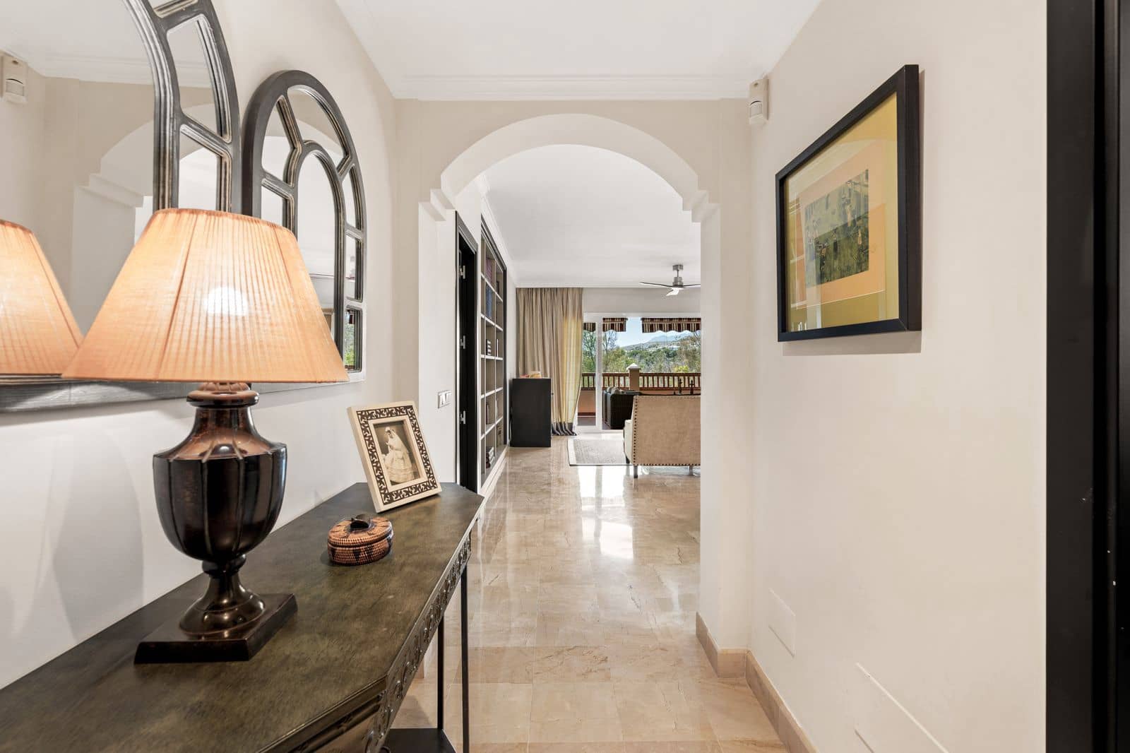 2 slaapkamer Appartement te koop in Atalaya-Isdabe - € 645.000 (Ref: 9967510)