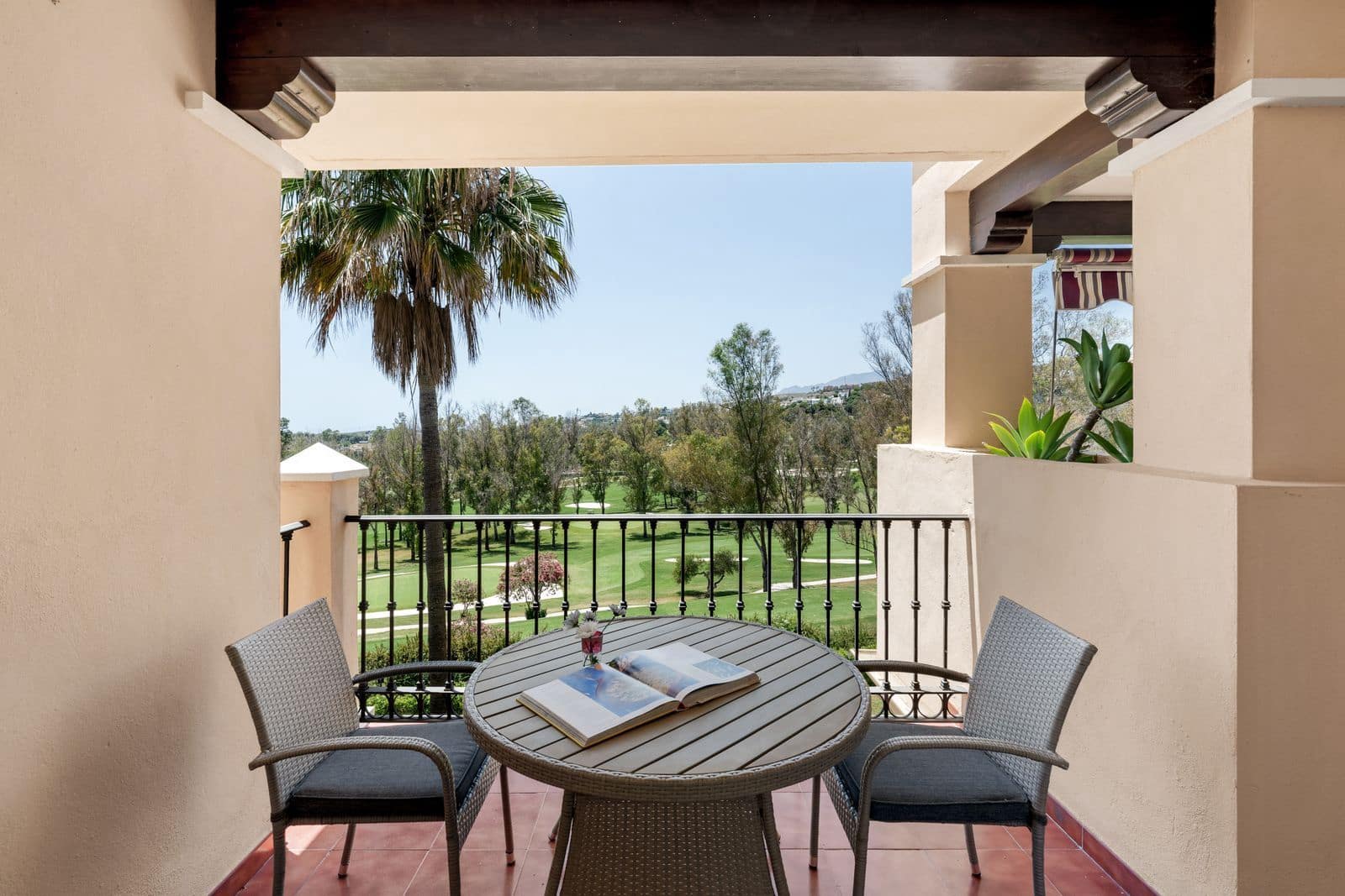 2 slaapkamer Appartement te koop in Atalaya-Isdabe - € 645.000 (Ref: 9967510)