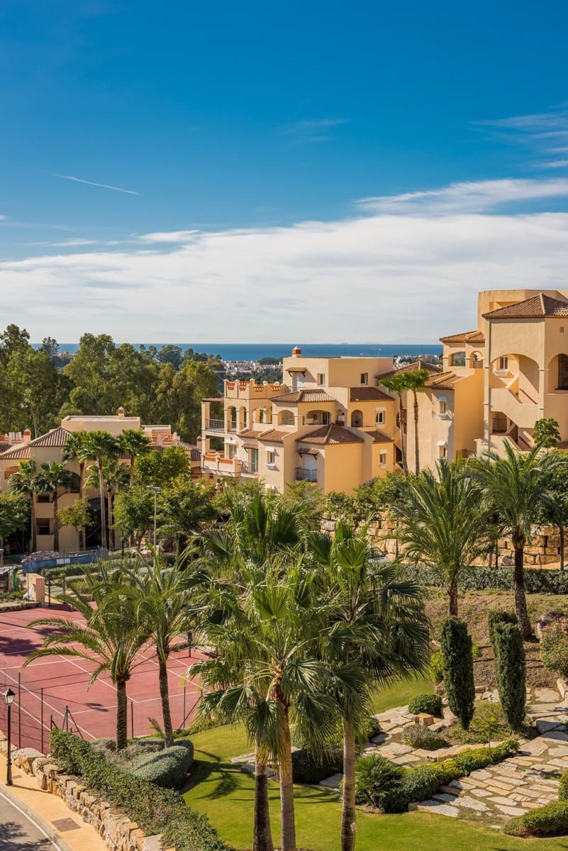 2 slaapkamer Appartement te koop in Atalaya-Isdabe - € 645.000 (Ref: 9967510)
