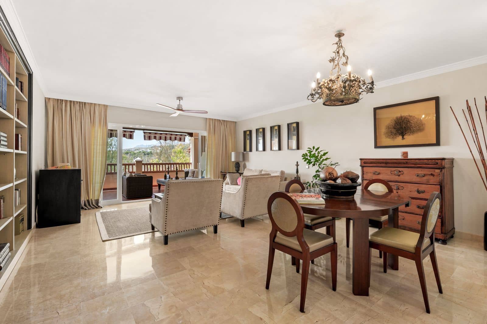 2 slaapkamer Appartement te koop in Atalaya-Isdabe - € 645.000 (Ref: 9967510)
