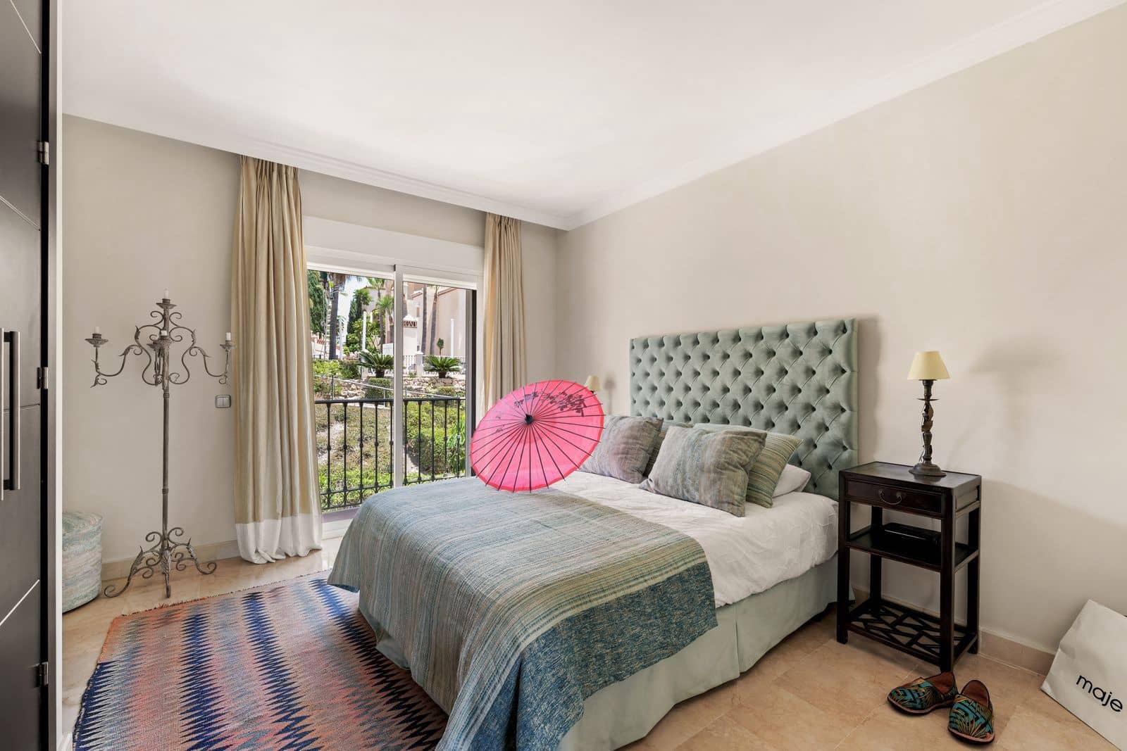 2 slaapkamer Appartement te koop in Atalaya-Isdabe - € 645.000 (Ref: 9967510)