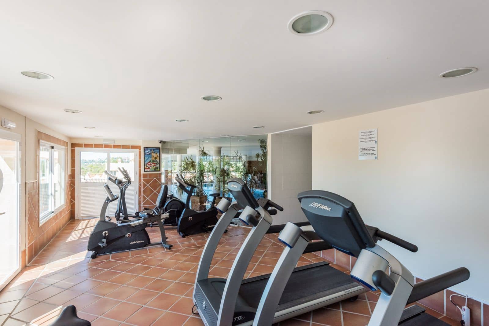 2 slaapkamer Appartement te koop in Atalaya-Isdabe - € 645.000 (Ref: 9967510)