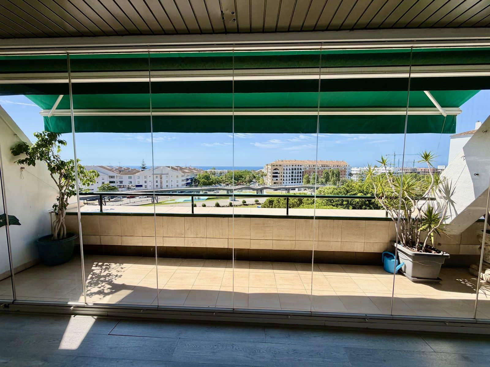 4 makuuhuone Huoneisto myytävänä paikassa San Pedro de Alcantara - 875 000 € (Ref: 9967512)