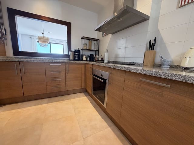 2 sovrum Takvåning till salu i Los Monteros, Marbella - 569 000 € (Ref: 9967523)