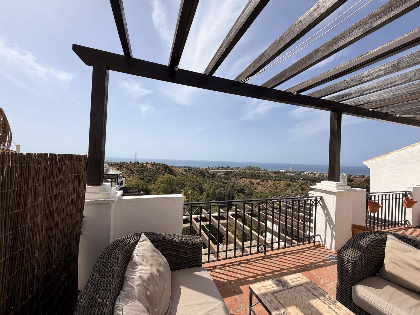 Ático de 2 habitaciones en Los Monteros en venta - 569.000 € (Ref: 9967523)